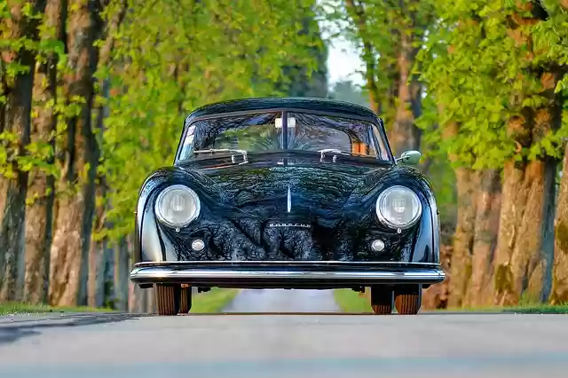Kostenloser Download Porsche Oldtimer Fahrzeugklassiker Kostenloses Bild, das mit dem kostenlosen Online-Bildeditor GIMP bearbeitet werden kann