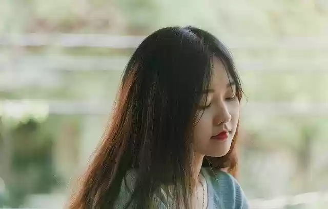 पोर्ट्रेट स्माइल डीप मुफ्त डाउनलोड करें - GIMP ऑनलाइन इमेज एडिटर से संपादित करने के लिए मुफ्त फोटो या चित्र