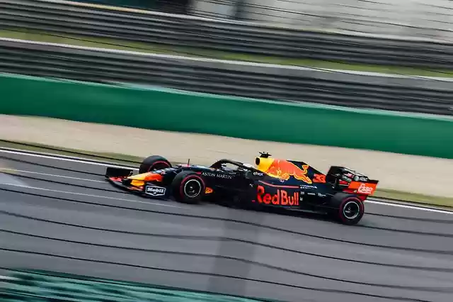 Free download racing f1 car speed formula fast free picture to be edited with GIMP free online image editor