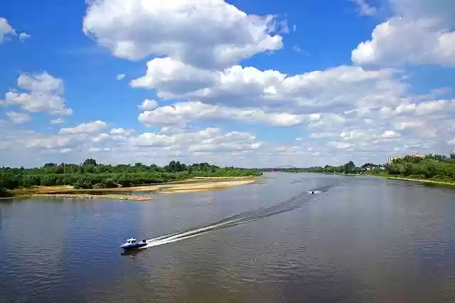 Free download River Wisla Motorboats -  free photo or picture to be edited with GIMP online image editor