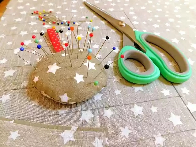 Free download scissors pins textile fabric stars free picture to be edited with GIMP free online image editor