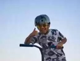 Scarica gratuitamente la foto o l'immagine gratuita di Scooter Master da modificare con l'editor di immagini online GIMP