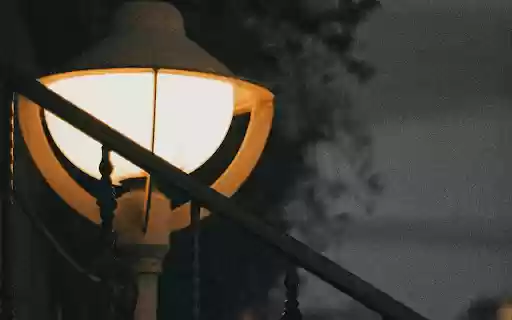 A Lighted Lamppost from Chrome web store to be run with OffiDocs Chromium online A Lighted Lamppost from Chrome web store to be run with OffiDocs Chromium online