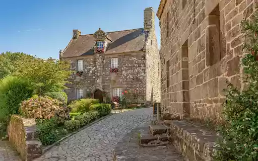 Ancient houses with stone walls  from Chrome web store to be run with OffiDocs Chromium online