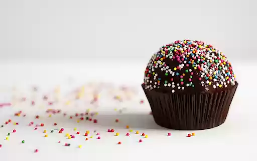 Candy Covered Chocolate Cake  from Chrome web store to be run with OffiDocs Chromium online