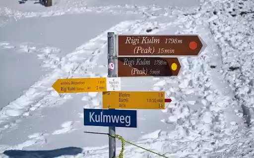 Directional Signages on Snowy Rigi Kulm Trail from Chrome web store to be run with OffiDocs Chromium online Directional Signages on Snowy Rigi Kulm Trail from Chrome web store to be run with OffiDocs Chromium online