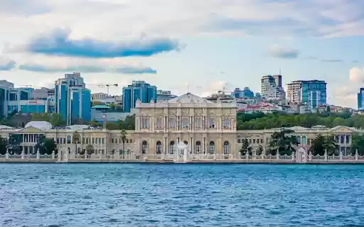 Dolmabahce Palace  from Chrome web store to be run with OffiDocs Chromium online