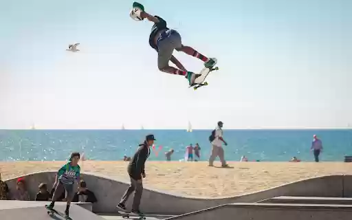 Enjoy sea sports  from Chrome web store to be run with OffiDocs Chromium online