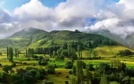 Green hills and high mountains  from Chrome web store to be run with OffiDocs Chromium online