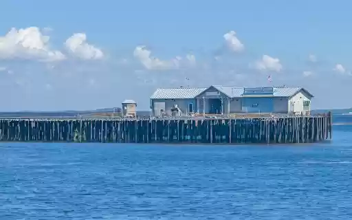 House on the blue sea  from Chrome web store to be run with OffiDocs Chromium online