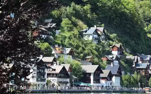 House on the hillside  from Chrome web store to be run with OffiDocs Chromium online