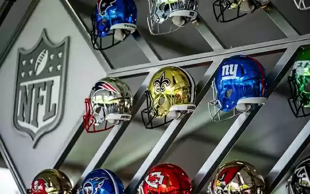 Inappropriate Fantasy Football Team Names  from Chrome web store to be run with OffiDocs Chromium online