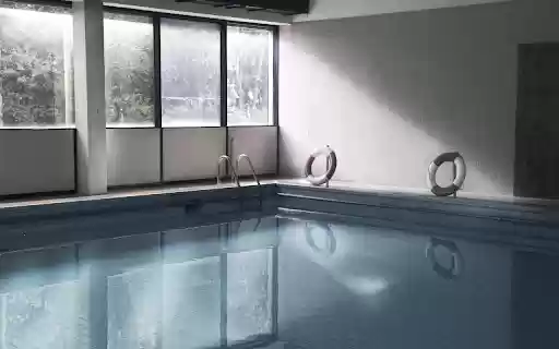 Indoor swimming pool  from Chrome web store to be run with OffiDocs Chromium online