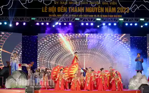 Le hoi Den Thanh  from Chrome web store to be run with OffiDocs Chromium online