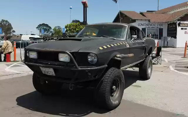 Mad Max  from Chrome web store to be run with OffiDocs Chromium online