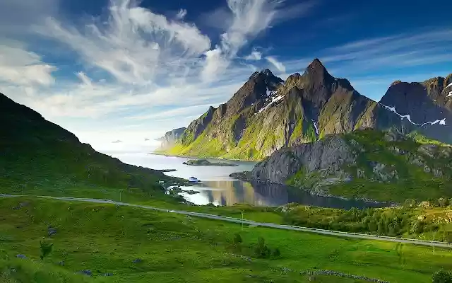 Mountain and the sea from Chrome web store to be run with OffiDocs Chromium online Mountain and the sea from Chrome web store to be run with OffiDocs Chromium online