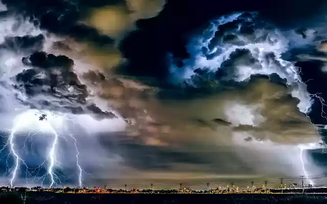 Rainy Singapore Weather  from Chrome web store to be run with OffiDocs Chromium online