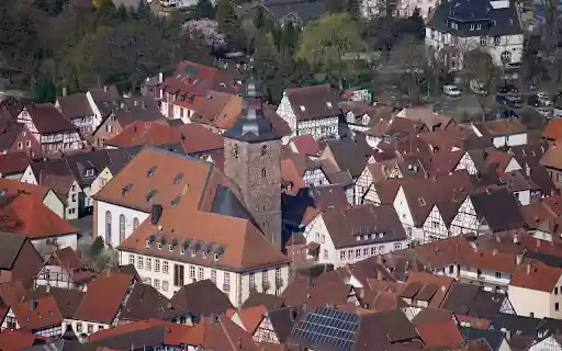 Red Roof Houses  from Chrome web store to be run with OffiDocs Chromium online