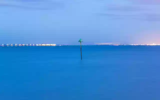 River Thames  from Chrome web store to be run with OffiDocs Chromium online