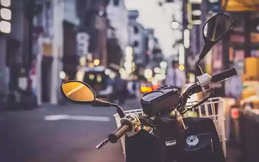 Scooter Life in the City  from Chrome web store to be run with OffiDocs Chromium online