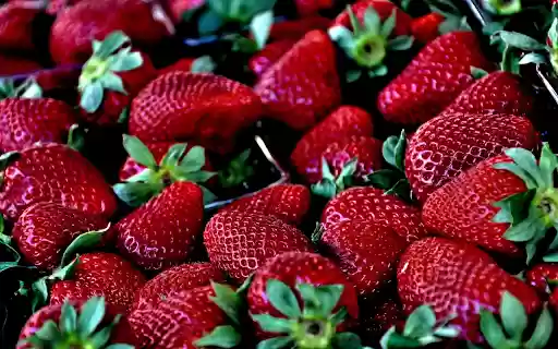 Sweet strawberry  from Chrome web store to be run with OffiDocs Chromium online