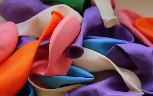 The balloons havent blown up yet  from Chrome web store to be run with OffiDocs Chromium online