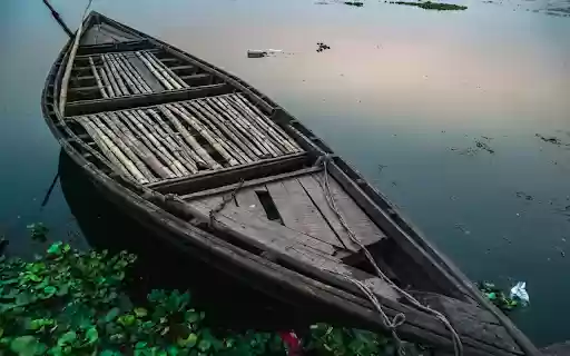 The Old Wooden Boat  from Chrome web store to be run with OffiDocs Chromium online