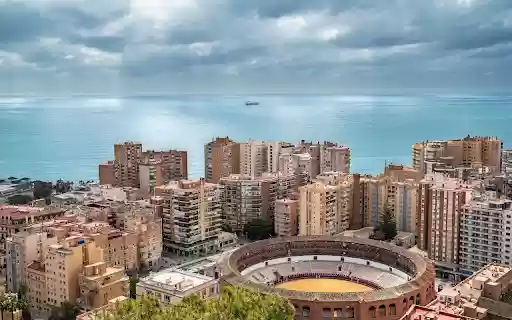 The pompous coastal city  from Chrome web store to be run with OffiDocs Chromium online