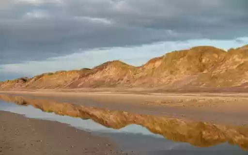 The river is dry  from Chrome web store to be run with OffiDocs Chromium online