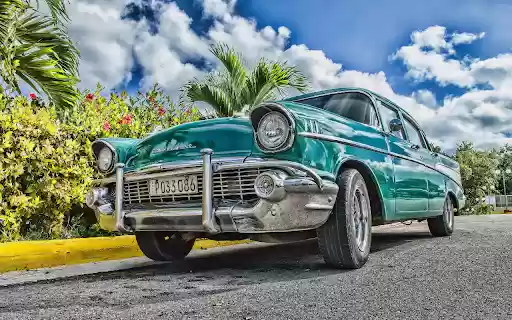 Tropical Classic Chevrolet  from Chrome web store to be run with OffiDocs Chromium online
