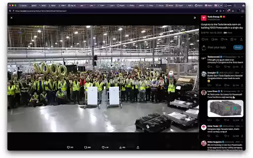 Twitter Image Zoom ESC  from Chrome web store to be run with OffiDocs Chromium online