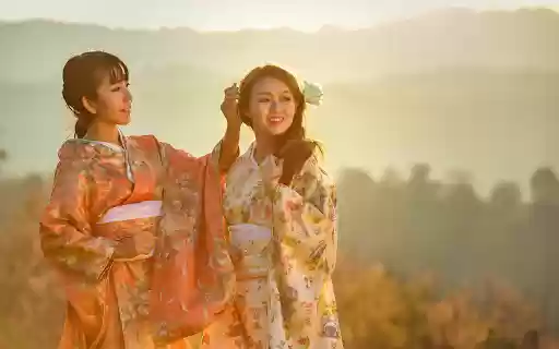 Two beautiful girls  from Chrome web store to be run with OffiDocs Chromium online