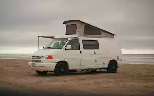 Vintage Volkswagen Van on Oceano Beach  from Chrome web store to be run with OffiDocs Chromium online