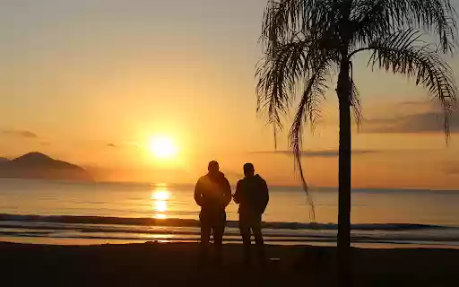 Watching the sea at sunset from Chrome web store to be run with OffiDocs Chromium online Watching the sea at sunset from Chrome web store to be run with OffiDocs Chromium online