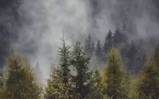 White mist flying over the mountains  from Chrome web store to be run with OffiDocs Chromium online