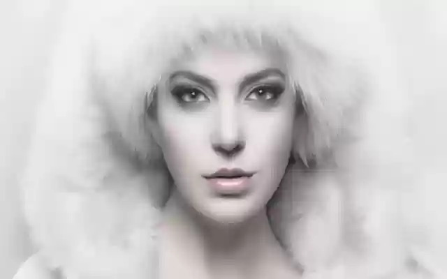 White Women  from Chrome web store to be run with OffiDocs Chromium online