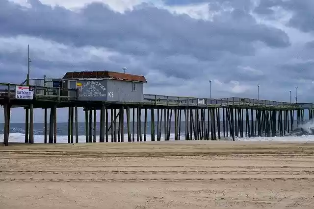 Free download Seascape Pier Beach -  free photo or picture to be edited with GIMP online image editor