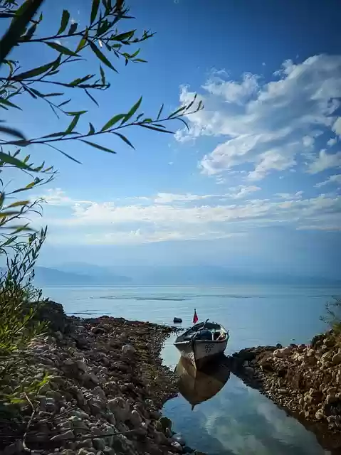 Free download ship boat lake stream river free picture to be edited with GIMP free online image editor