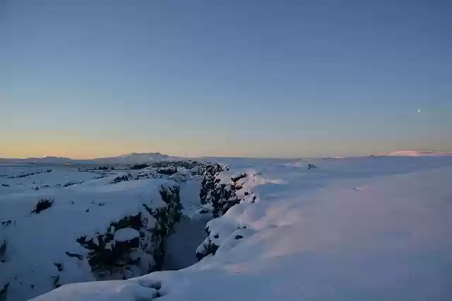 Téléchargement gratuit du modèle photo gratuit Snow Iceland Sunrise à éditer avec l'éditeur d'images en ligne GIMP