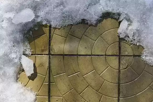 Free download Spring Tile Paving -  free photo or picture to be edited with GIMP online image editor