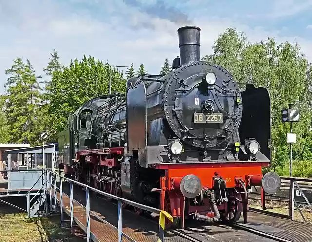 Free download steam locomotive p8 classic hub free picture to be edited with GIMP free online image editor