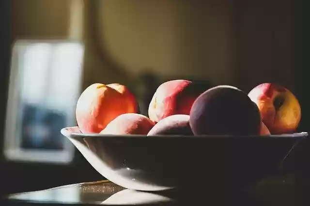 Gratis download Stilleven Peaches Fruit - gratis foto of afbeelding om te bewerken met GIMP online afbeeldingseditor