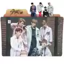 Stray Kids Wallpaper New Tab  screen for extension Chrome web store in OffiDocs Chromium