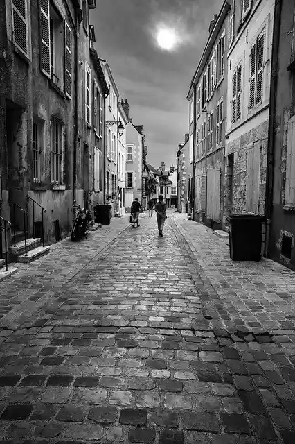 تنزيل مجاني Street Village Black And White - صورة مجانية أو صورة ليتم تحريرها باستخدام محرر الصور عبر الإنترنت GIMP