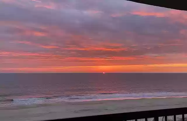 Free download Sunrise Ocean Beach -  free photo or picture to be edited with GIMP online image editor