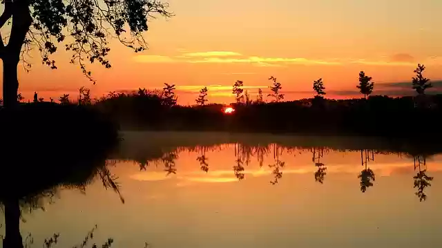 Free download sunrise pond silhouettes sun dusk free picture to be edited with GIMP free online image editor