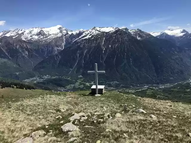 Free download the cross of the mattarone free picture to be edited with GIMP free online image editor