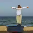 The girl spread her arms  screen for extension Chrome web store in OffiDocs Chromium