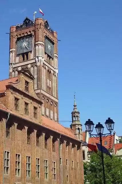 Free download The Town Hall Toruń Poland -  free photo or picture to be edited with GIMP online image editor