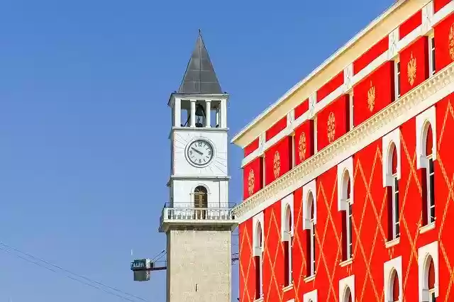 免费下载地拉那阿尔巴尼亚建筑 - 使用 GIMP 在线图像编辑器编辑的免费照片或图片